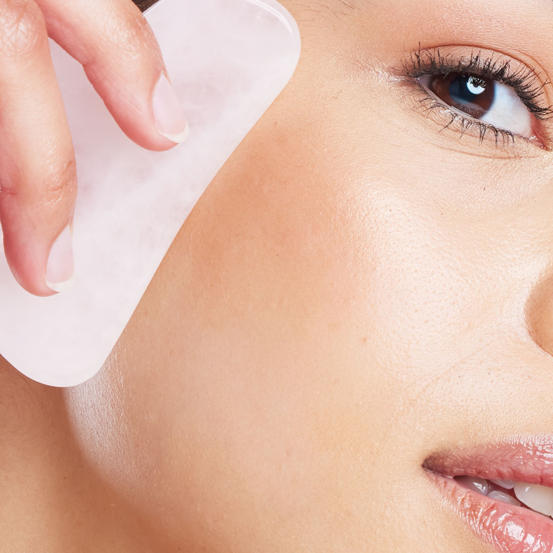 GUA SHA EN JADE NATUREL – MASSAGE VISAGE & LIFTING NATUREL